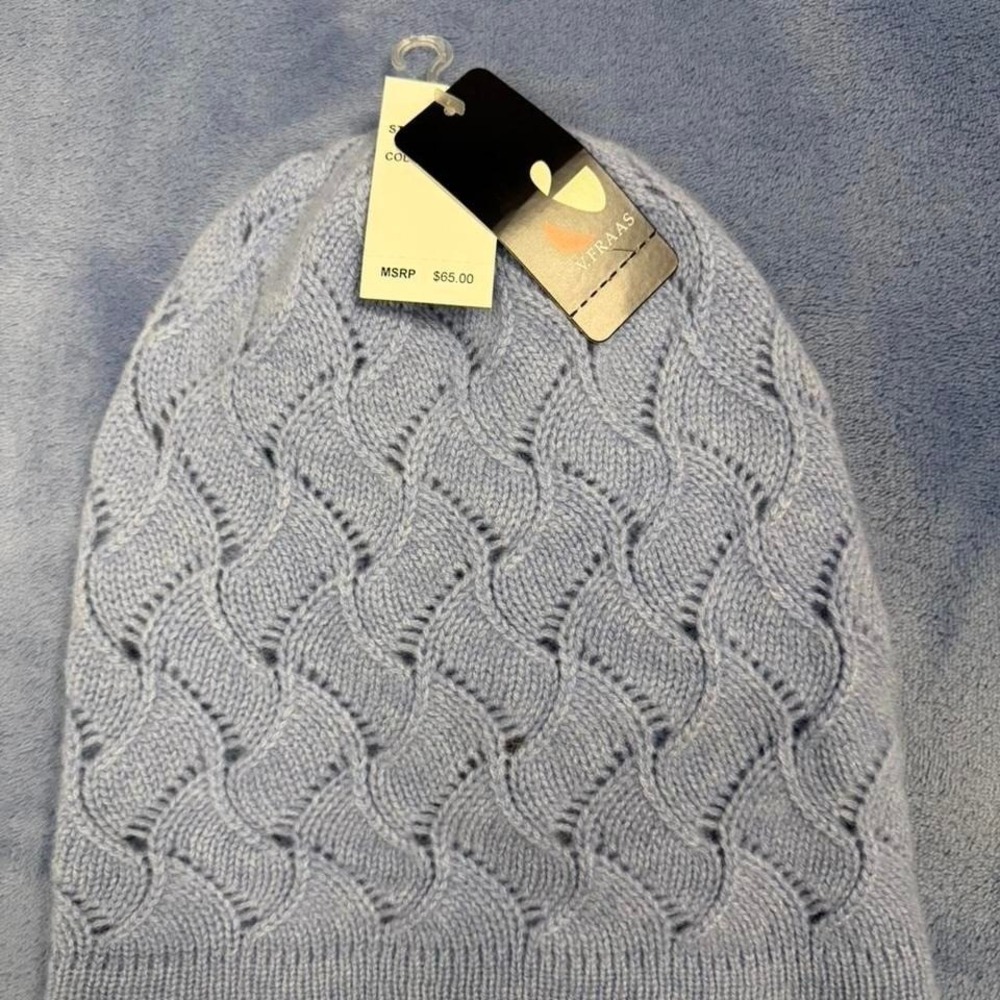 V.fraas‎ Light blue cable knit beanie new